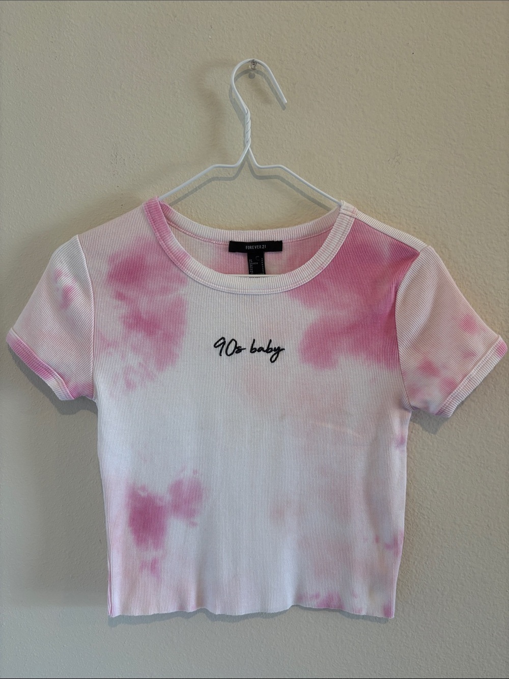 Tie-Dye short sleeve crop top in white and pink with 90s baby embroidery